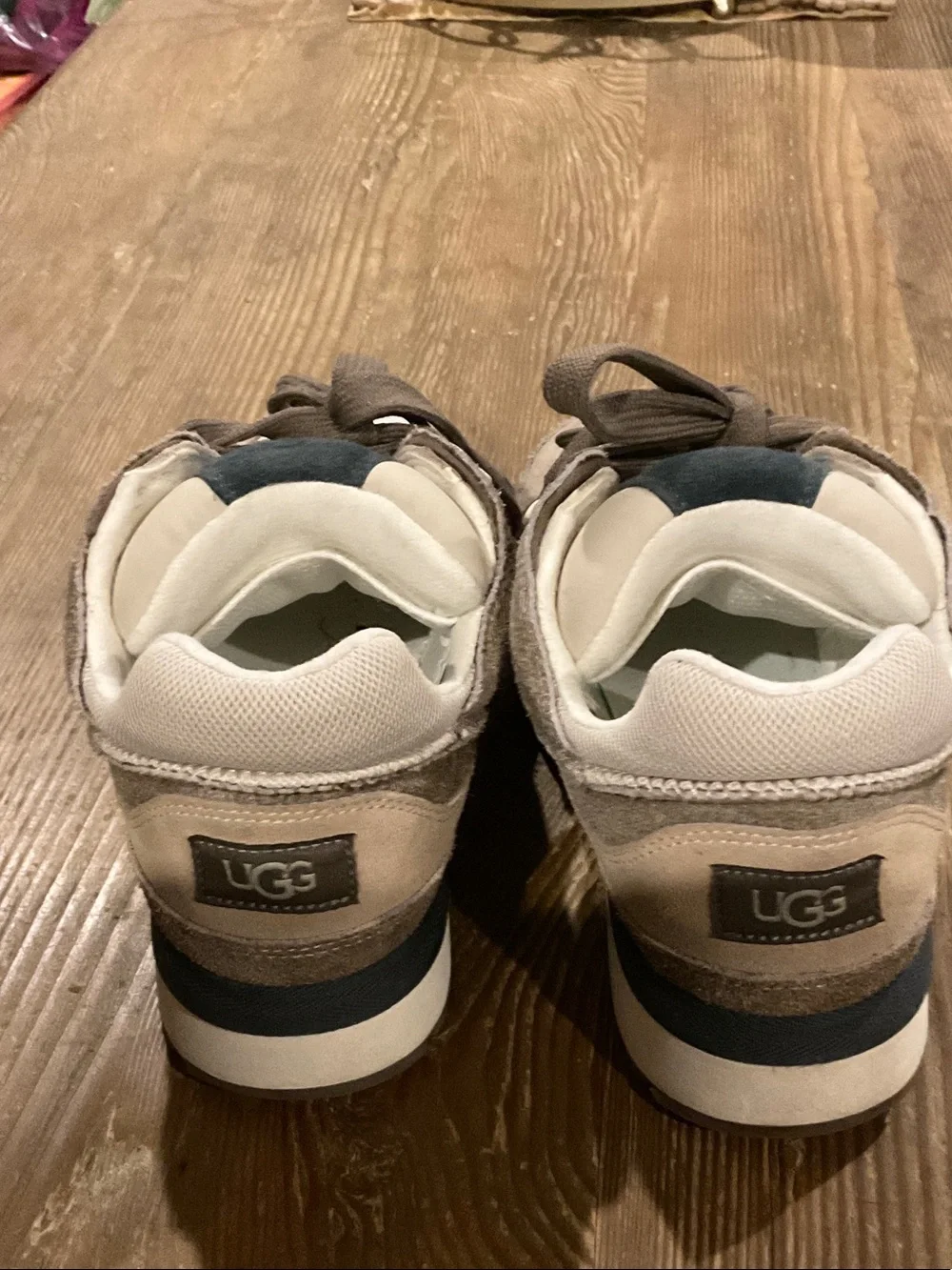 UGG casual athletic